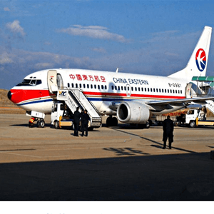 满洲里西郊航空邮寄航空快运业稳步发展的原因是什么？